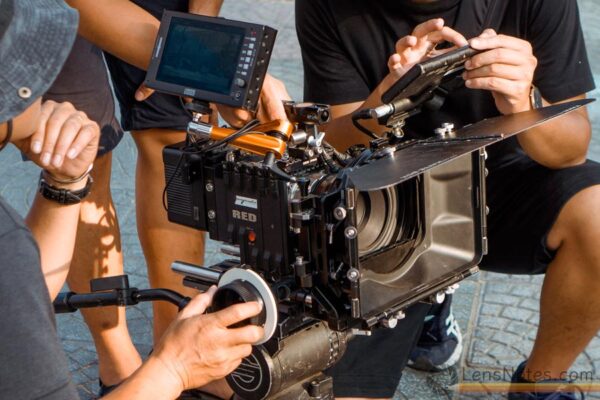 آفیش دستیار تصویربردار روزانه
